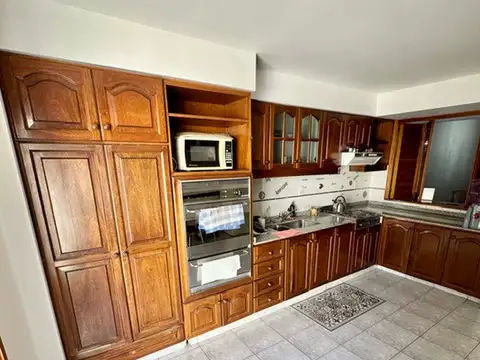 Casa en Venta en Versalles, USD 350.000