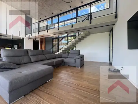 Casa en Venta 1 año