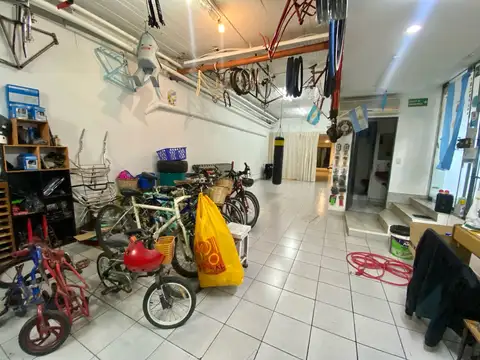 Local en Venta 50 años