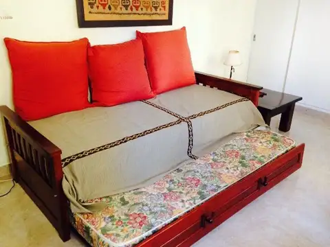 Valentín Gómez 3800, Piso 2