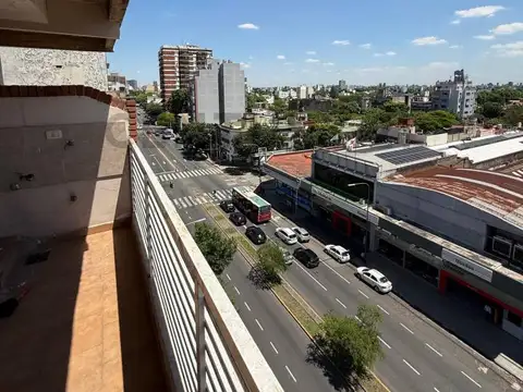 Av. Rivadavia 8900, Piso 7