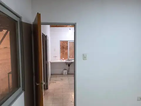 Galpon en Alquiler en Valentin Alsina, $ 900.000