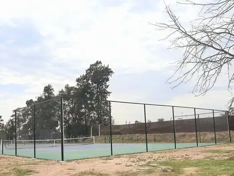 LOTE EN VENTA  EN LAGUNA GRANDE VILLANUEVA