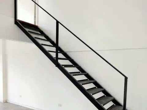 Oficina en Alquiler en Colegiales, $ 1.900.000