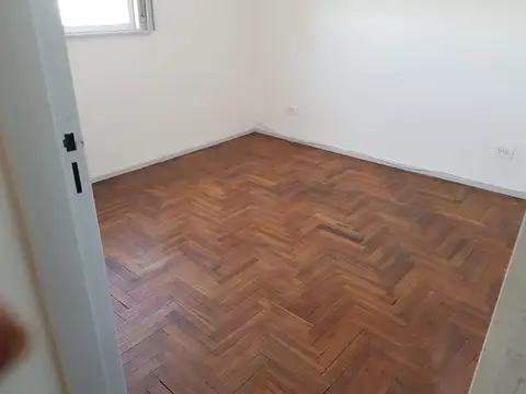 Departamento en Venta en Monte Castro, USD 155.000