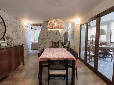 Casa en Venta en Carilo, USD 560.000