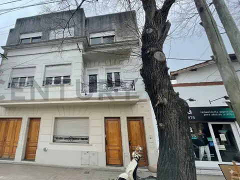 VENTA DE CASA SOBRE DIAG 73, LA PLATA