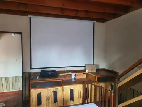 Casa en Venta con 3 cocheras