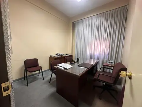 Oficina en Venta en San Nicolás, USD 130.000