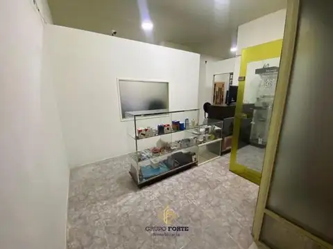 Local en Alquiler en Centro, $ 470.000