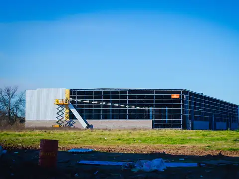 Depósito en alquiler de 1730 m2 en Escobar a estrenar