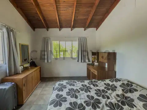 Casas en venta con parque y pileta City Bell