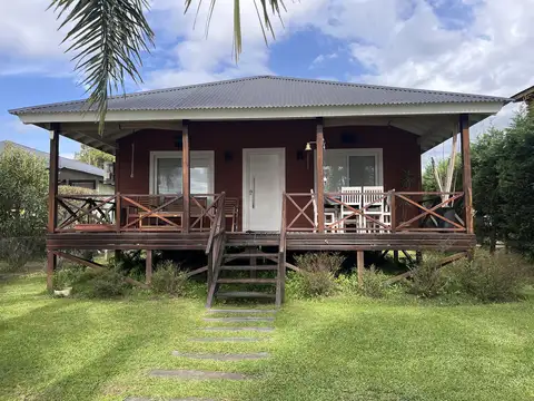 VENTA CASA 3 AMBIENTES ISLA PUERTO LA PISTA