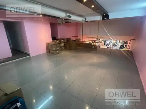 Local en Venta 30 años