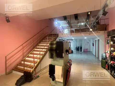 Local en Venta 30 años