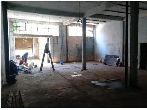 Galpon en Venta en Caseros, USD 79.000