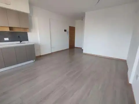 F Bucarelli 2400, Piso 1