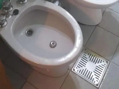 Depto Tipo Casa 2 ambientes con 1 baño