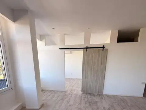 Oficina en Venta con 2 cocheras