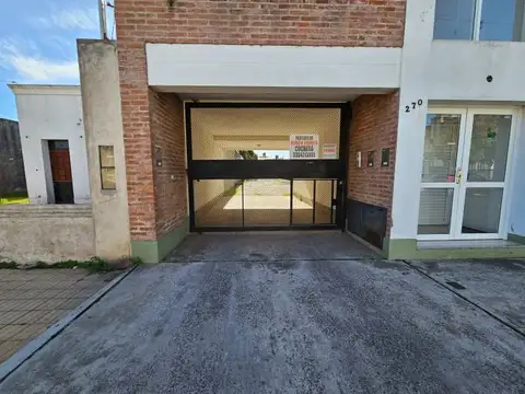 Cochera - San Nicolas De Los Arroyos