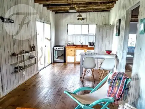 Casa en Alquiler Temporal con 2 cocheras