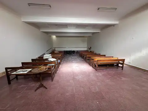 Casa en alquiler en Macrocentro. ALQUILER COMERCIAL, 36 O 60 MESES . APTO INSTITUTO EDUCATIVO O DEPOSITO COMERCIAL.
