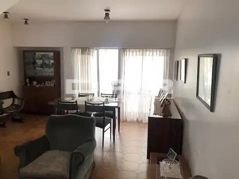 Garcia G De De Zequeira 5400