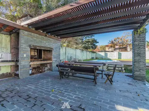 Casa en Venta en Atlantida, USD 420.000