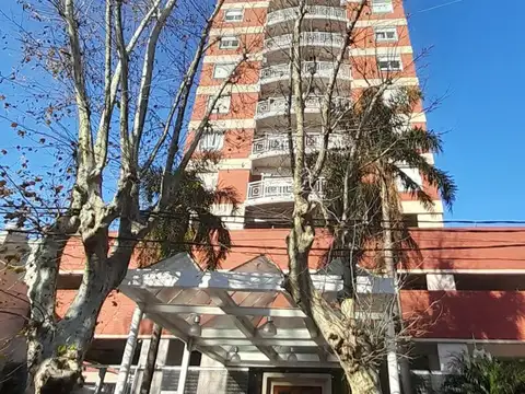 Montes de Oca  al 400