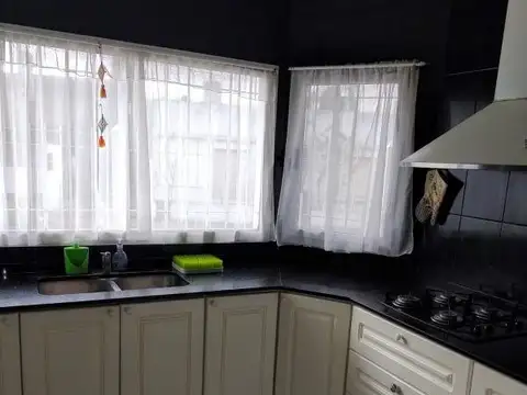 Casa en Venta en Pilar, USD 185.000