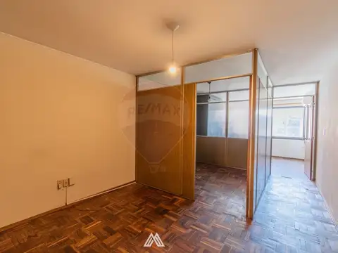 Venta oficina/escritorio 2 ambientes Cordón