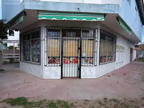 LOCAL | CON COCHERA|