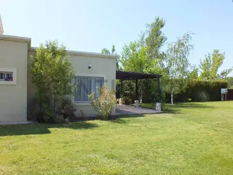 Venta de complejo de cabañas en Rama Caída. SAN RAFAEL, MENDOZA