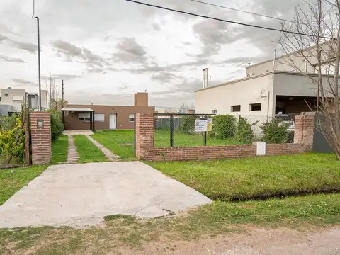 Casa a estrenar en Venta 2 dormitorios con cochera