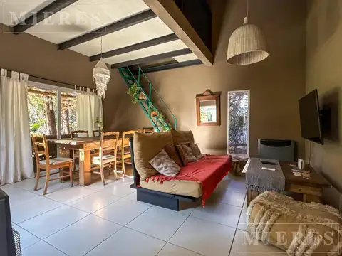 Casa en Alquiler Temporal con 1 cochera