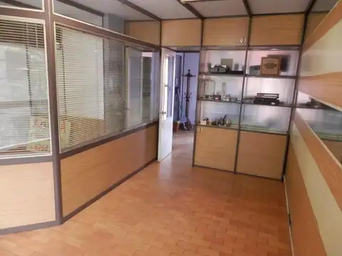 Oficina en Venta 33 años