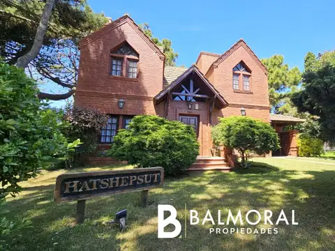 Casa en Alquiler - Zona: Norte Playa / REF: 8032