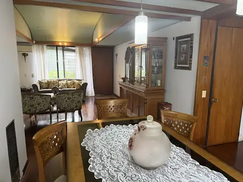 Casa en Venta en Olivos, USD 270.000
