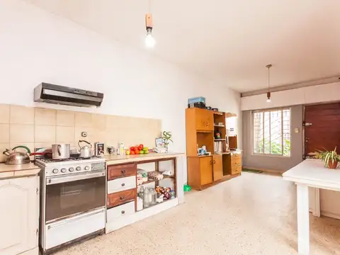 Depto Tipo Casa en Venta de 4 ambientes