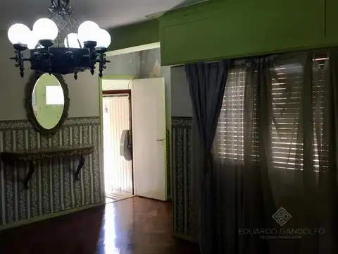 Casa 3 ambientes con 2 baños