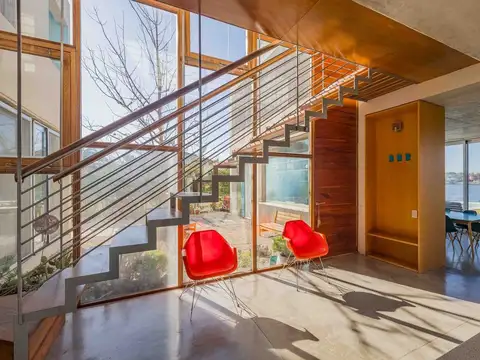 VENTA SAN ISIDRO LABRADOR  5 AMB. LAGUNA