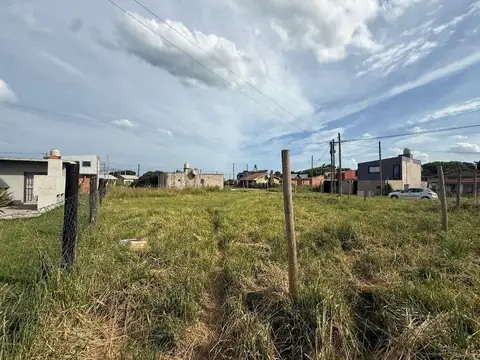 calabrese eneas esquina cabrera 4400