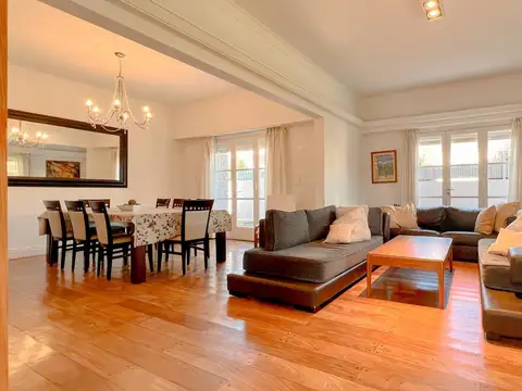 VENTA | CHALET DE ESTILO | LOS TRONCOS