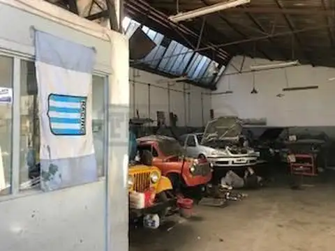 Galpon en Venta en Barrio Parque, USD 128.000