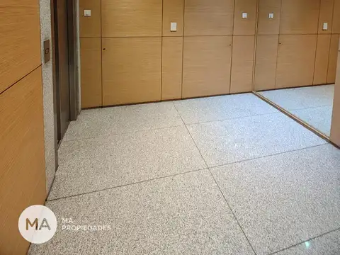 Oficina Monoambiente con 2 baños