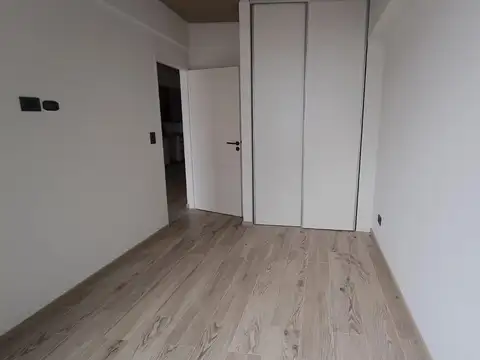 Amplio departamento a estrenar 2 ambientes con balcon
