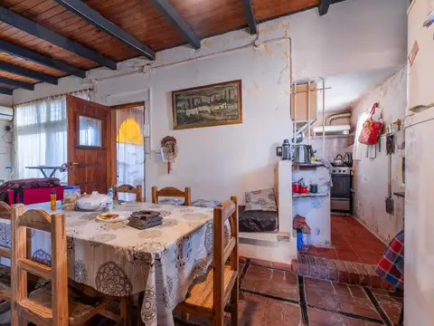 VENTA Casa 2 plantas + LOCAL a REFACCIONAR en Capilla Del Señor, Buenos Aires