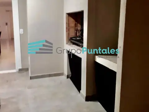 Casa en Venta en Adrogue, USD 130.000