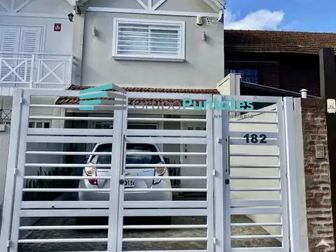 Duplex en venta de 3 ambientes en Adrogue, a metros del Boulevard Shopping