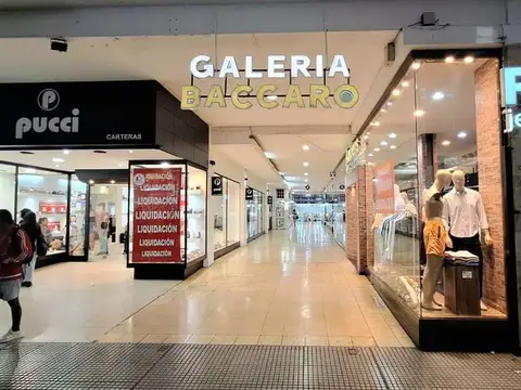 GALERIA BACCARO, Peatonal Juan Bautista Alberdi entre Caseroa y Alvarado 100